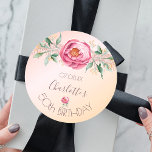 Adesivo Festa de aniversário brilhante cor-de-rosa rosa co<br><div class="desc">Um adesivo romântico para uma festa de aniversário 50ª (ou qualquer idade). Um fundo rosa dourado e cinza rosa-claro. Rosa cor-de-rosa grande, folhas verdes, folhagem com flores ouros pequenas. Uma fita-gota-gota-relva rosa dourada por trás das flores. Personalize e adicione uma data, nome e idade 50. Letras rosa escuras de cor...</div>