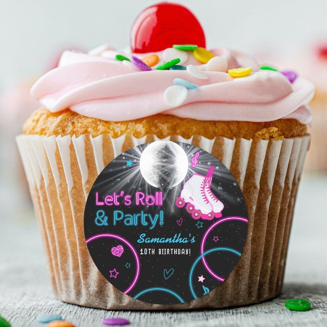 Adesivo Festa de aniversário do cilindro de guiamento do n (Neon Glow Roller Skating Let's Roll Birthday Party Classic Round Sticker)