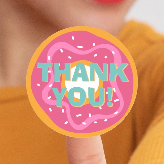 Adesivo Festa de Rosquinha Rosa Obrigado (Pink Donut Party Thank You Classic Round Sticker
)