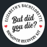 Adesivo Festa de solteira, Mas Morreu? Kit Hangover<br><div class="desc">Mas Você Morreu O Kit De Recuperação Da Festa de solteira Vermelha. Adicione um toque divertido de cor e estilo único aos seus favores de casamento ou chá de panela. Um saco de chás de panela é um excelente adicional ao planejamento de partidos. Essas bolsas únicas serão facilmente usadas como...</div>