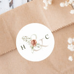 Adesivo Floral Ampersand Elegant Wedding Monograma<br><div class="desc">O adesivo de casamento elegante apresenta uma amperse adornada com flores pintadas de cor d'água em branco,  verde e terracota,  com suas iniciais. Para uma personalização mais avançada deste design,  clique no BOTÃO FERRAMENTA DESIGN AZUL acima! Itens correspondentes também estão disponíveis.</div>