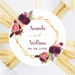 Adesivo Florestas de Borgonha - Boho de Casamento Geométri<br><div class="desc">Um quadro fino de cor dourada,  em forma geométrica,  com rosas de cor d'água boêmia,  estilo boho,  flores em burgundy e rosa. Personalize e adicione seus nomes,  data do casamento.</div>