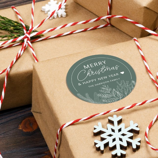 Adesivo Folhagem de Inverno Natal Personalizado (Winter Greenery Merry Christmas Personalized Classic Round Sticker)