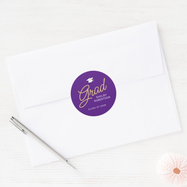 Adesivo Formando Script Moderno Roxo e Graduação Dourada (Envelope)
