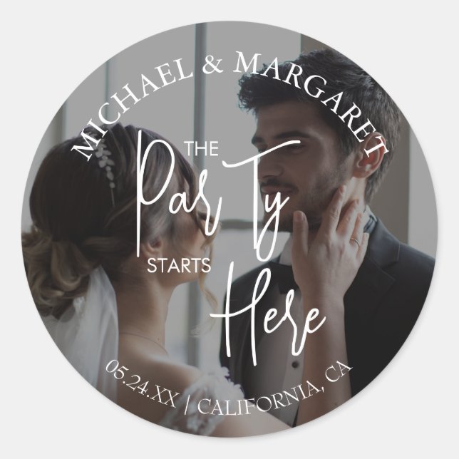 Adesivo Foto do Jantar de Rehearsal The Party Starts Here (Frente)