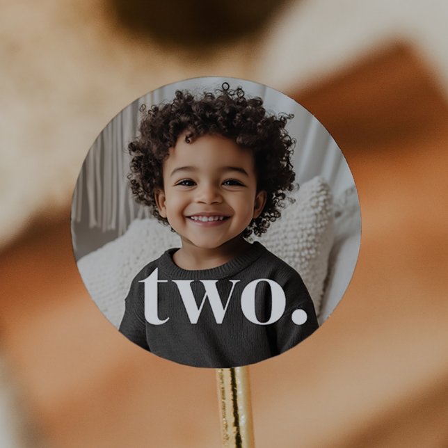 Adesivo Foto do segundo aniversário - dois (Zazzle 2nd Birthday Photo - two Classic Round Sticker)