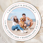 Adesivo Foto personalizada Endereço de devolução de casame<br><div class="desc">Adicione o toque final aos seus convites de casamento com estas fotos personalizadas e etiquetas de endereço personalizadas. Personalize com sua foto, nomes e endereço favoritos. Estas etiquetas de endereço simples podem ser utilizadas em qualquer e em todas as ocasiões. COPYRIGHT © 2020 Judy Burrows, Black Dog Art - Todos...</div>