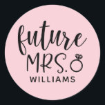 Adesivo Futuro Sra. Rosa Festa de solteira<br><div class="desc">Celebrar o próximo casamento da noiva com estes adesivos "A futura Sra."!</div>