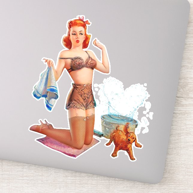Adesivo Garota Bonita com pintura de cão (Detalhe)