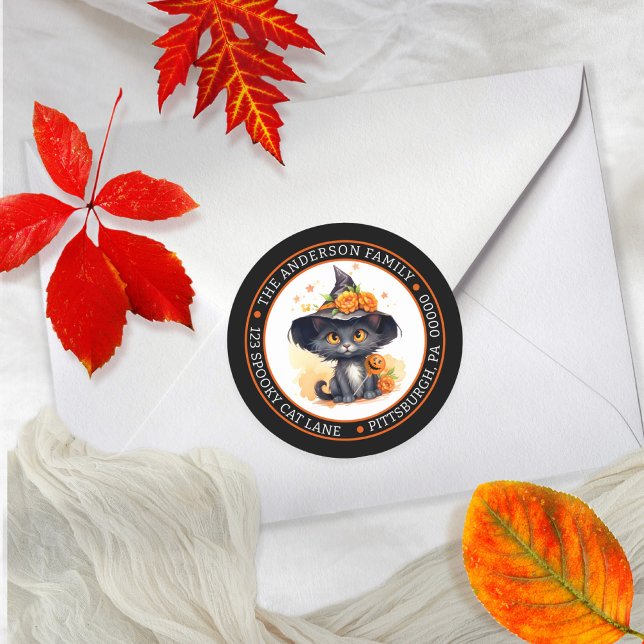 Adesivo Gato Preto Fofo | Endereço de Retorno do Chapéu de (Cute Black Cat in a Witches Hat Circle Return Address Envelope Seal Classic Round Sticker)