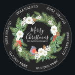 Adesivo Gluten Free Merry Christmas Floral Wreath Name<br><div class="desc">Este design de feriados apresenta o texto "Gluten Free" em volta de uma coroa floral de Natal e "Feliz Natal (seu nome)" em um elegante roteiro de caligrafia dentro na coroa. Perfeito quanto à etiquetagem de presentes de Natal para a família e amigos celíacos ou para presentes Gratuitos em festas...</div>