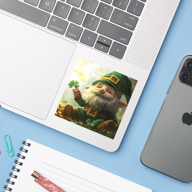 Adesivo Gnomo giro-bonito com shamrocks e trevas (Notebook com iPhone)