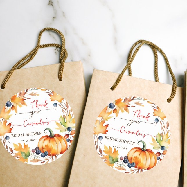Adesivo Grinalda de folhas de abóbora para chá de noiva ap (Fall in love bridal shower favor gift thank you stickers pumpkin autumn leaves berry wreath stickers)