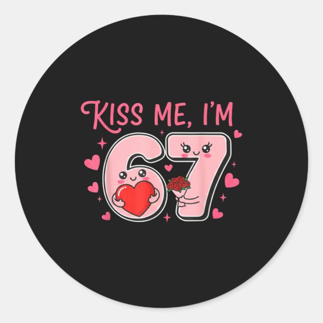 Adesivo Groovy Kiss Me I'm 6 7 Heart Valentine Day 67 Meme (Frente)