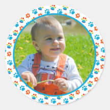 Grupo Adorável do primeiro aniversario Arco-Íris