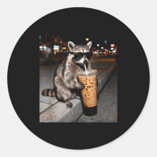 Adesivo Guaxinim bebendo café gelado meme engraçado de ani