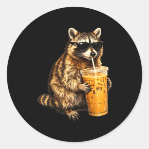 Adesivo Guaxinim engraçado bebendo café gelado meme de ani