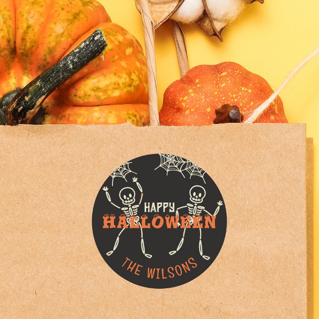 Adesivo Halloween de esqueleto preto (Make Halloween memorable with these adorable skeleton stickers for kids' party favors and crafts!)