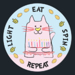 Adesivo Hanukkah CAT Stickers "Light, Coma, Gire, Repete"<br><div class="desc">Chanucá/Chanukah CAT Holiday autocolantes, "Light, Coma, Spin, Repeat" Enfim, eu escrevo, Chanukah é um dos meus feriados favoritos. Divirta-se usando esses adesivos como topos de bolo, etiquetas de presentes, fechos de malas de favor ou qualquer que seja a sua festa! Obrigados para parar e comprar! Seu negócio é muito apreciado!...</div>