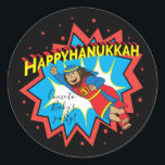 Adesivo Hanukkah Judah Maccabee Chanukah Round<br><div class="desc">"Gato Rosa Ballerina, Feliz Chanukah" Manchas Redondas. Divirta-se usando esses adesivos como topos de bolo, etiquetas de presentes, selos de envelopes, fechos de malas de favor ou qualquer que seja a sua festa! Personalize excluindo texto e adicionando suas próprias palavras, usando o estilo, o tamanho e a cor de sua...</div>