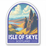 Adesivo Ilha de Skye Scotland Viagem Art Vintage<br><div class="desc">Isle of Skye retro vetor viagem design. A ilha de Skye,  ligada à costa noroeste da Escócia por ponte,  é conhecida pelas suas paisagens robustas,  vilas de pesca pitorescas e castelos medievais.</div>