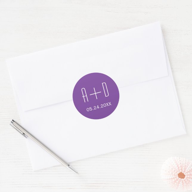 Adesivo Iniciais brancas, simples casamento roxo elegante (Envelope)
