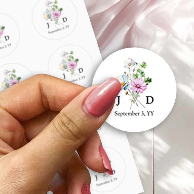Adesivo Iniciais de noiva e de noiva Monograma de Posse de (Floral Monogrammed wedding stickers from the Wildflower Garden Wedding Collection by Darling & May)