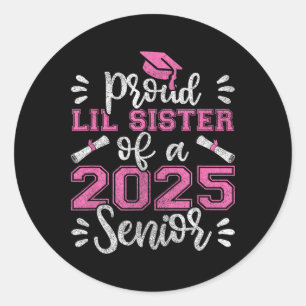 Adesivo Irmã Orgulhosa De Uma Camisa De Mais velho 2025