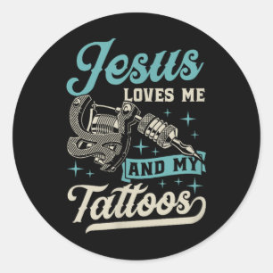 Adesivo Jesus Me Ama E Minhas Tatuagens Tocadas Na Bíblia 