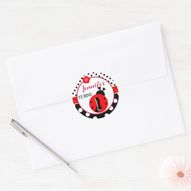 Adesivo Joaninha Vermelha e Preta Fofa (Envelope)