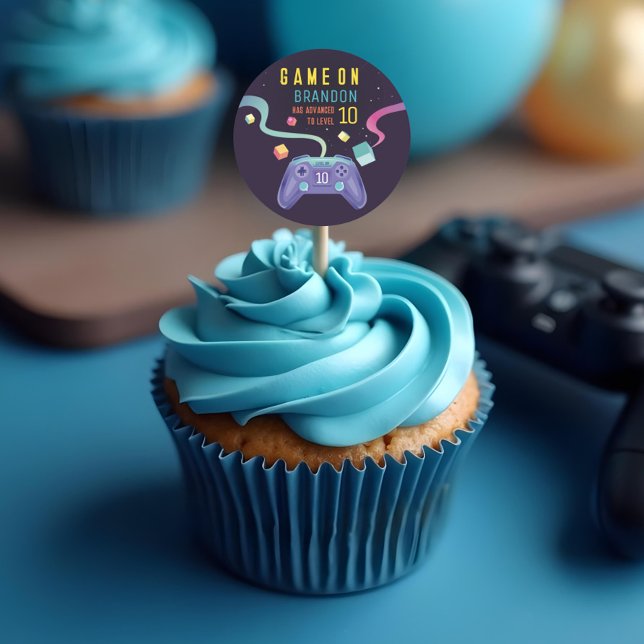 Adesivo Jogo no Nível Superior Festa de aniversário de vid (Game On Level Up Fun Video Game Birthday Party Classic Round Sticker)