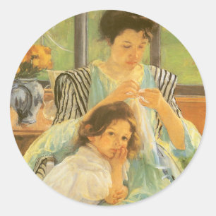 Adesivo Jovem Mãe Costurando de Mary Cassatt, Arte Antigo