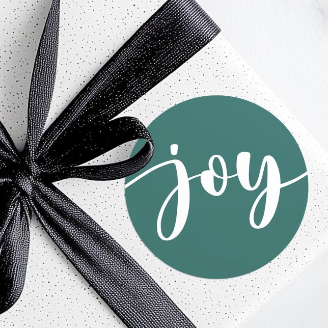 Adesivo Joy guião simples tipografia verde Natal (Joy cute script simple typography green Christmas Classic Round Sticker)