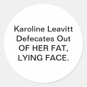 Adesivo Karoline Leavitt Defeca Hankamer Artjunkhaus Yuk