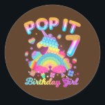 Adesivo Kid Pop It 7 Birthday Girl 7 anos<br><div class="desc">Criança Pop É 7 Aniversário Garota de 7 anos. Presente perfeito para seu pai, mãe, pai, homens, mulheres, amigos e familiares no Dia de Ação de Graças, Dia de Natal, Dia de as mães, Dia de os pais, 4 de julho de 1776 Dia Independente, Dia dos Veteranos, Dia do Halloween,...</div>