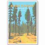 Adesivo Kings Canyon National Park General Grant Vintage<br><div class="desc">Kings Canyon vetor trabalho de arte design. O parque é conhecido por suas enormes sequoias,  notadamente a gigantesca Árvore Geral de Bolsas em Grant Grove.</div>