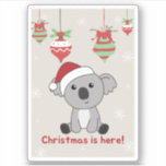 Adesivo Koala Christmas Snow Winter Animais Koalas Sticker<br><div class="desc">O coala de Natal com luzes de fadas. Animais engraçados com presentes e neve nas férias. Também é engraçado para o natal em julho. Os coalas são animais bonitos e perfeitos para o Natal.</div>