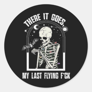 Adesivo Lá Vai Minha Última Skele De Dia de as Bruxas engr