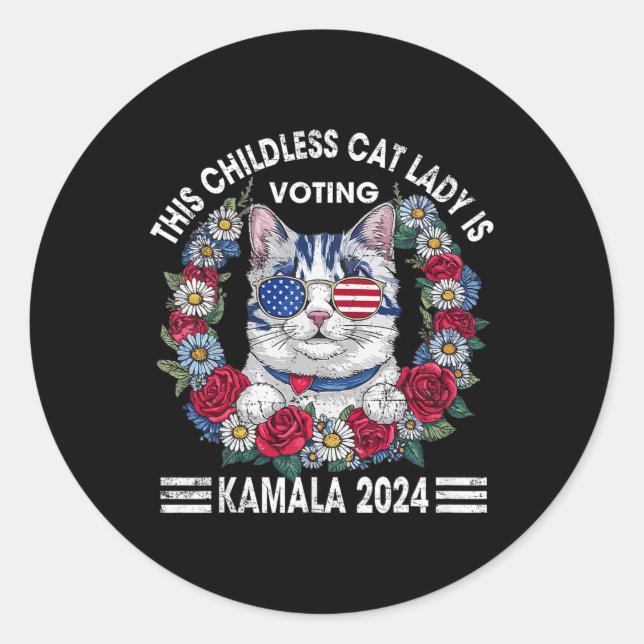 Adesivo Lady Gato Sem Filhos Está Votando Kamala Harris 20 (Frente)