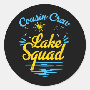 Adesivo Lago Cousin Crew Lake Squad Férias Familiares Engr