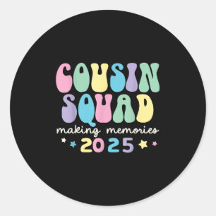 Adesivo Licença de Memórias do Fazer 2025 do Cousin Squad 