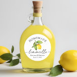 Adesivo Limão de Aquarela de Limoncello<br><div class="desc">Caligrafia Mínima Moderna,  mas Elegante,  com Manchas Aquoleiras,  Lemon e Greenerescente,  Casamento Limoncello,  Etiquetas de Garrafas</div>