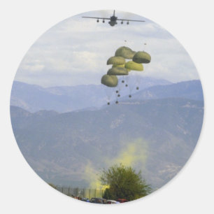 Adesivo Lockheed C- 141 "Star Lifter", demonstrando carga