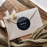 Adesivo Luzes Rustic String Obrigado Favor De Casamento<br><div class="desc">Esta corda rústica acende obrigado que o teu casamento favoreça o clássico adesivo redondo é perfeito para um casamento moderno. O design apresenta belas luzes de cordas pintadas manualmente em um fundo azul escuro. Faça com que a etiqueta do adesivo seja sua, incluindo seus nomes, o evento (se aplicável) e...</div>