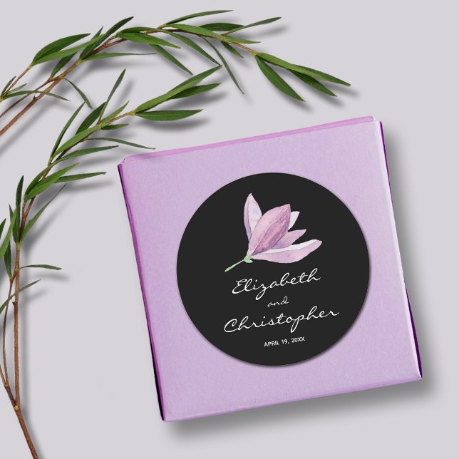 Adesivo Magnolia Floral Wedding Favor em Preto (Magnolia Floral Wedding Favor Black Round Stickers)
