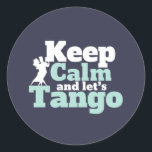 Adesivo Mantenha Calmo Vamos Tango Funny Ballroom Dance<br><div class="desc">Fique calma e Vamos Tango. Design de dança de salão engraçada para aqueles que adoram dançar ao som da música com seu parceiro. Legal e simples mercadoria para dançarina de Tango profissional. Perfeito para celebrar o baile no Dia Nacional da Dança. presente de Natal e excelente para família e amigos....</div>