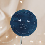 Adesivo Marinho Azul Monograma e Casamento Elegante de Bor<br><div class="desc">Marinho Azul Monograma e Elemento Clássico Redondo para Casamento Elegante de Borda</div>