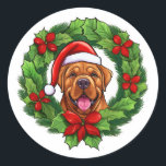 Adesivo Mastiff Christmas Wreath<br><div class="desc">Adicione um toque festivo à sua correspondência de férias com as nossas etiquetas festivas da coroa de Natal Mastiff! Estas etiquetas encantadoras mostram uma vibrante ilustração de uma coroa de Natal verde, com a adorável face sorridente de um Mastiff vestindo um feliz chapéu vermelho de Papai Noel no centro. Perfeito...</div>