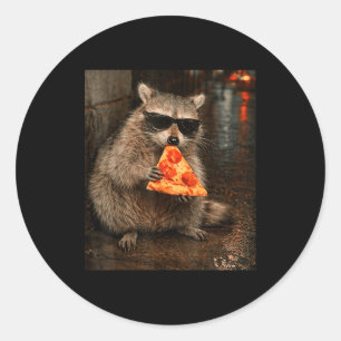 Adesivo Meme de guaxinim comendo pizza engraçado para home