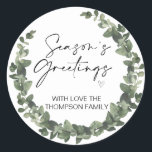 Adesivo Merry Christmas Gift Label Greenery Wreath Sticker<br><div class="desc">Está quase no Natal! Hora de planejar o seu presente para o feriado, não esqueça os seus palitos de Natal personalizados! Na moda e belos estes autocolantes de Natal personalizados são perfeitos para as Etiquetas de Presente de Natal ou como selos de envelopes nos seus Cartões de natal de Natal...</div>